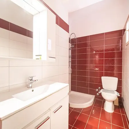 Arianna Ground Floor 5 Daire